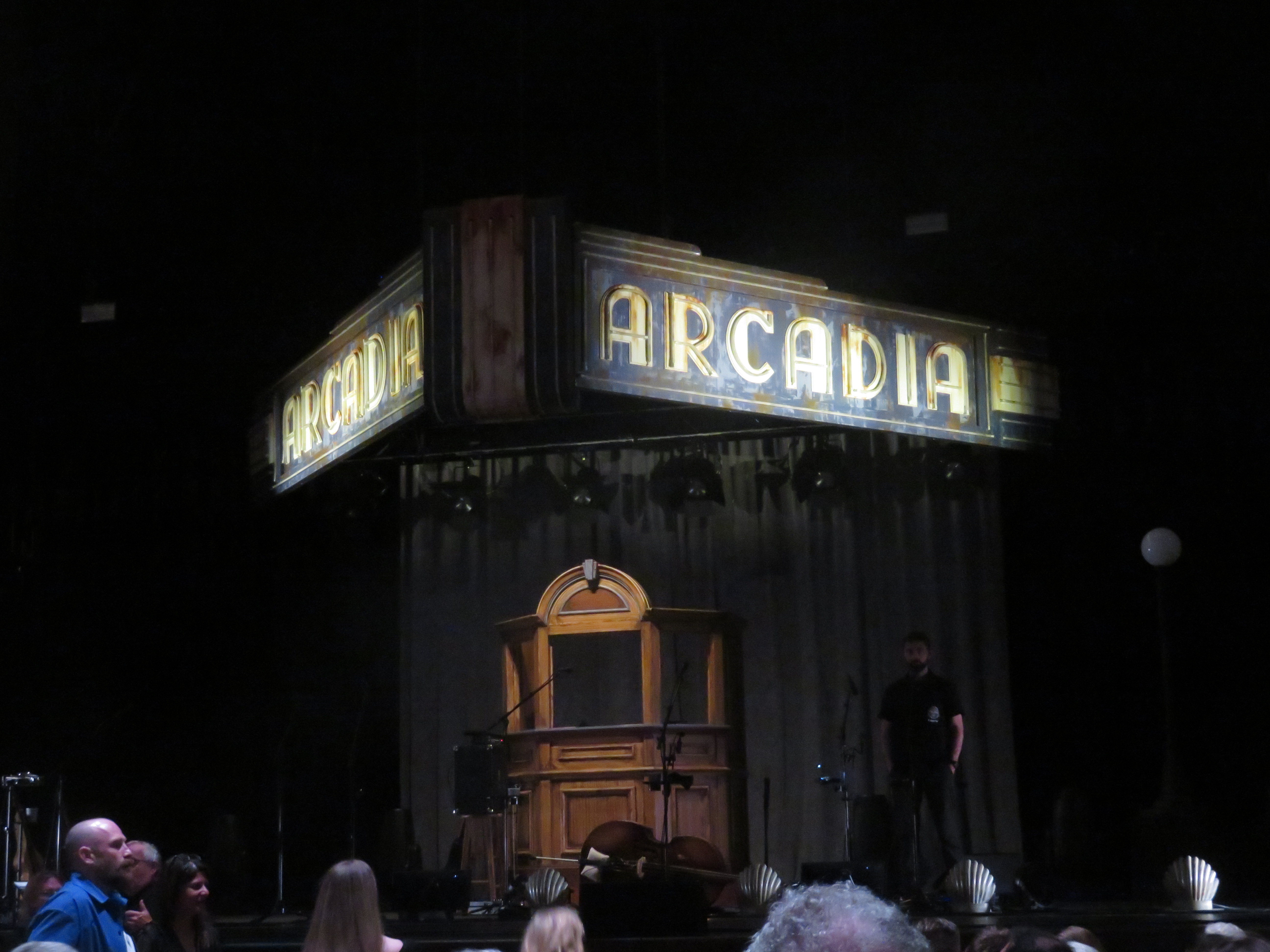 AlisonKraussAndUnionStation2025-08-19MasseyHallTorontoCanada (1).JPG